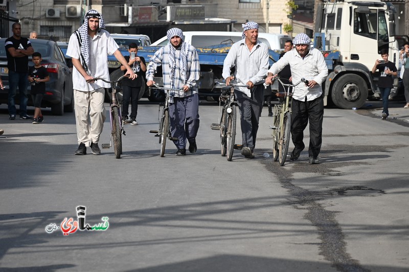 فيديو: جماهير غفيرة تحيي الذكرى ال65 لمجزرة كفرقاسم والطالب محمد امين طه وحفيد الشهيد عبدالله بدير للقيادات العربية واعضاء البرلمان  تتقاتلوش على صوتي ... اتقاتلوا على مستقبلي